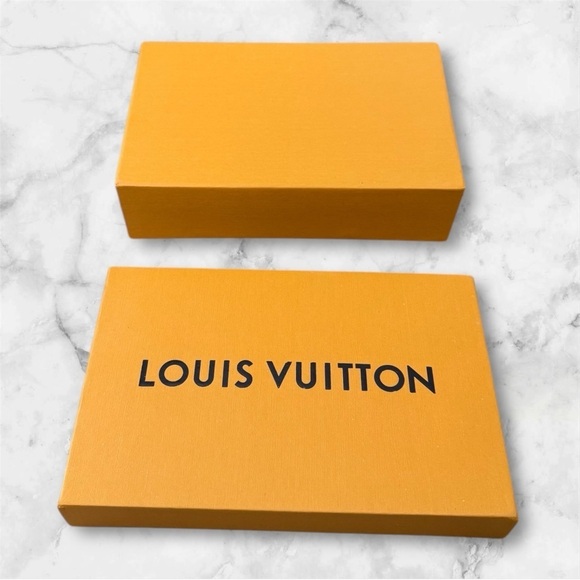 ✅Louis Vuitton Gift Box - Picture 2 of 13